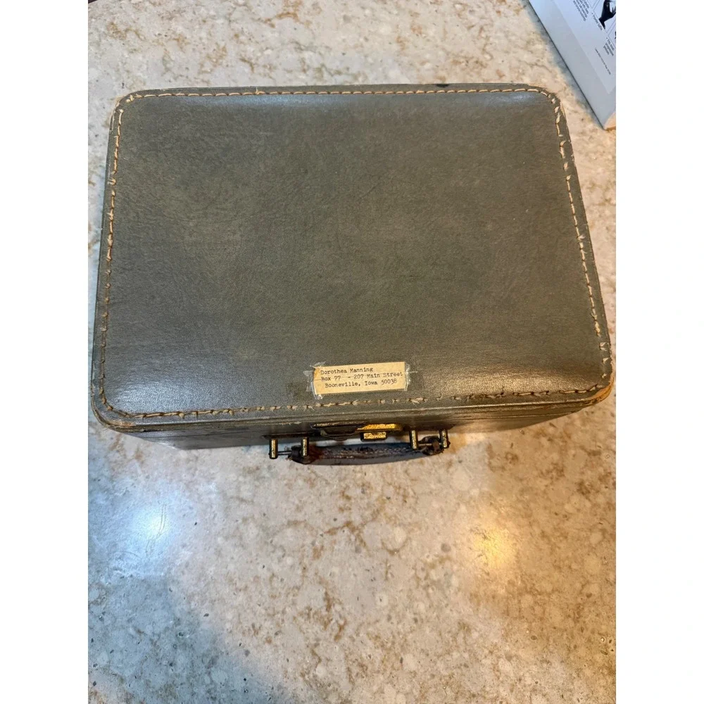 Vintage Luce Vanity Case Mirror Green Hard Shell Makeup Train Box Luggage